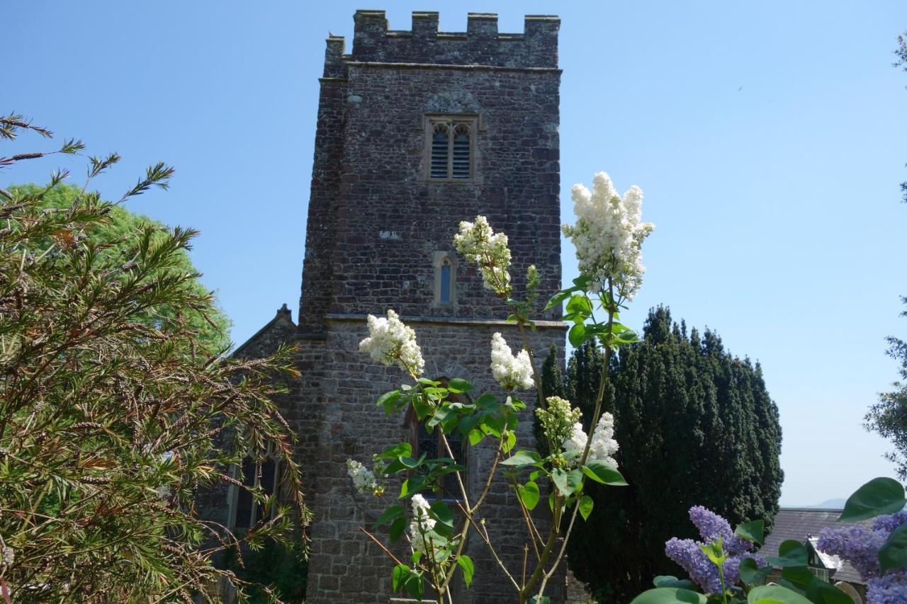 St Michaels House Bed & Breakfast Crediton Exterior photo